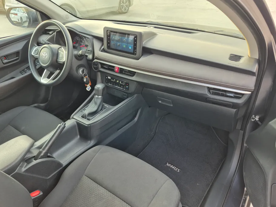 تويوتا يارس Y 2024 