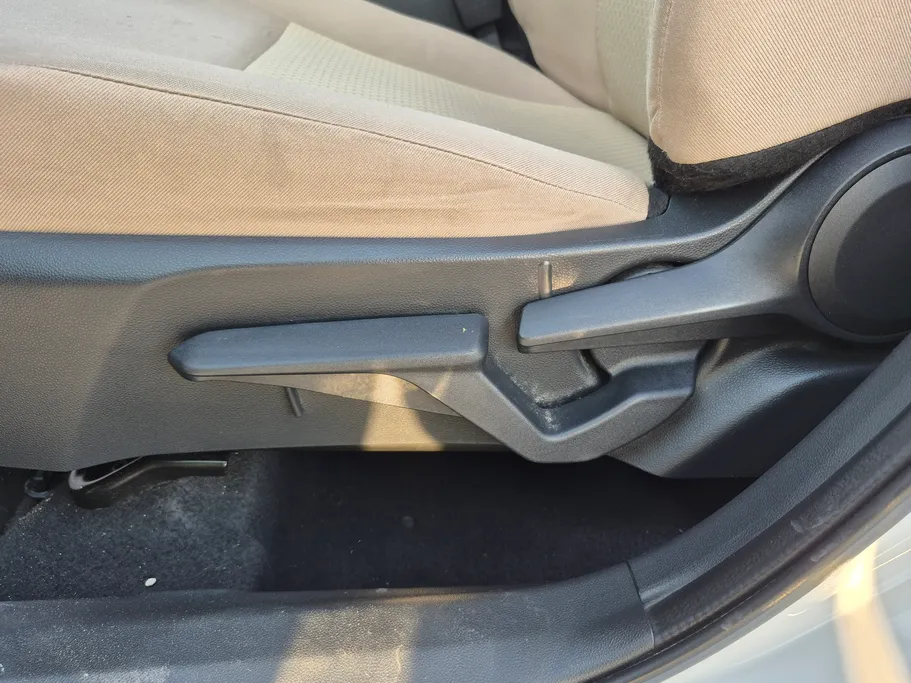 تويوتا يارس Y 2023 