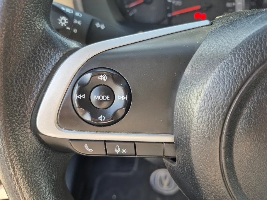 تويوتا يارس Y 2023 