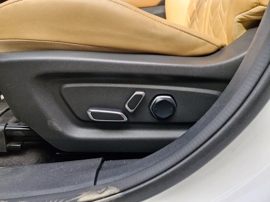 شانجان يوني كي Elite 2023 