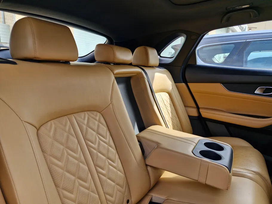 شانجان يوني كي Elite 2023 