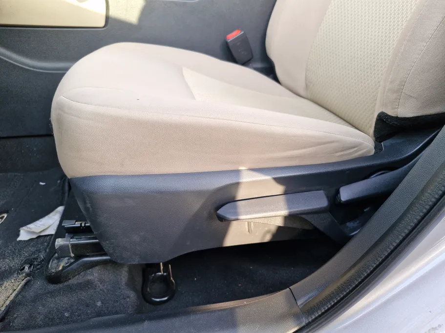 تويوتا يارس Y 2023 