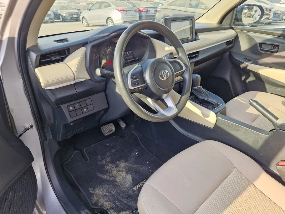 تويوتا يارس Y 2023 