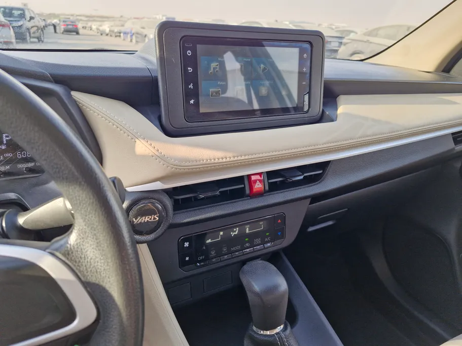 تويوتا يارس Y 2023 