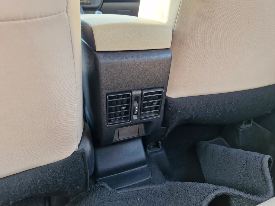 تويوتا يارس Y 2023 