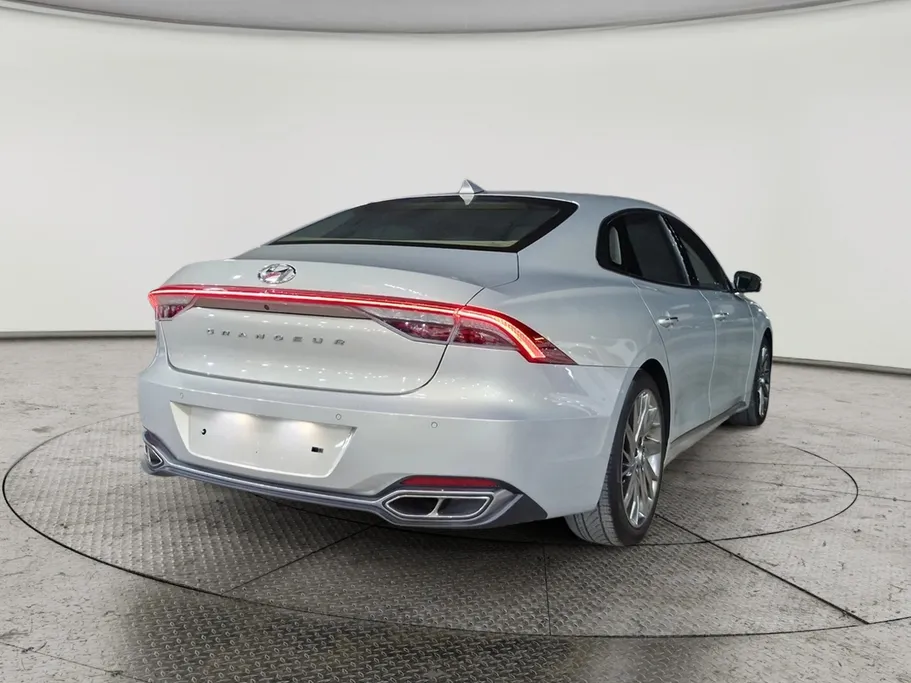 2020 Hyundai Grandeur  