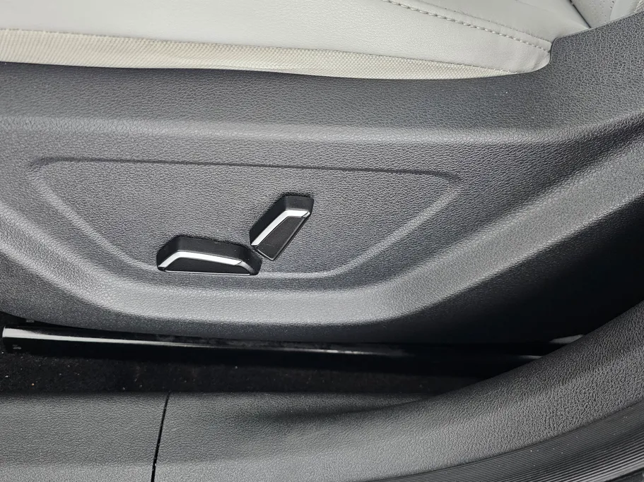 2023 Geely Emgrand GF 