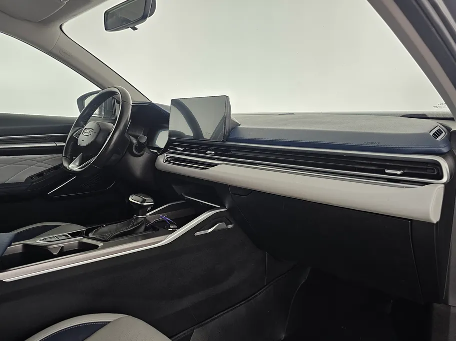 2023 Geely Emgrand GF 