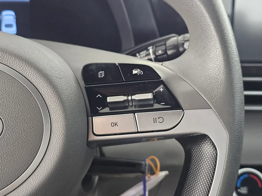 2024 Hyundai Elantra Fleet 