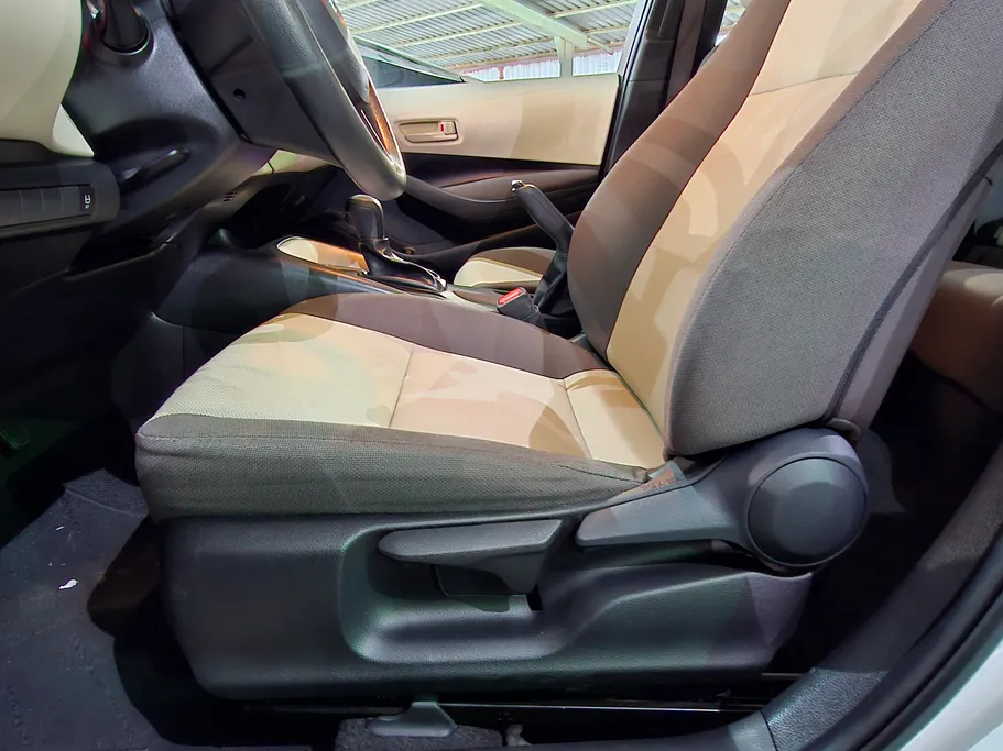 2023 Toyota Corolla XLI 