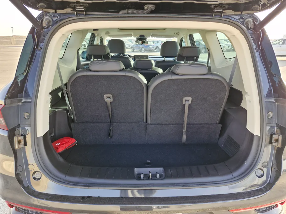 2022 Geely Okavango Full 