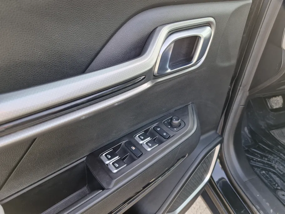 2022 Geely Okavango Full 