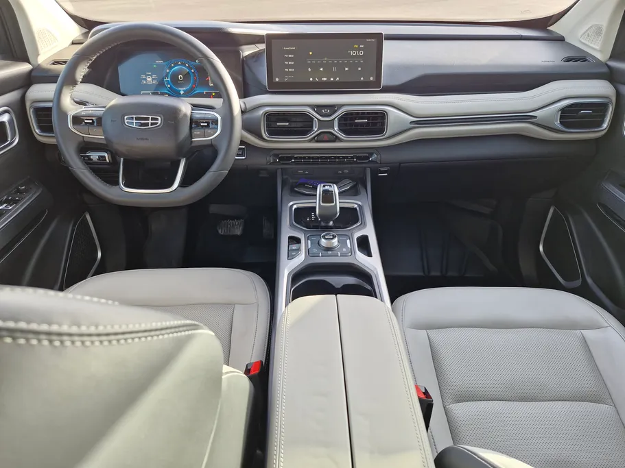 2022 Geely Okavango Full 