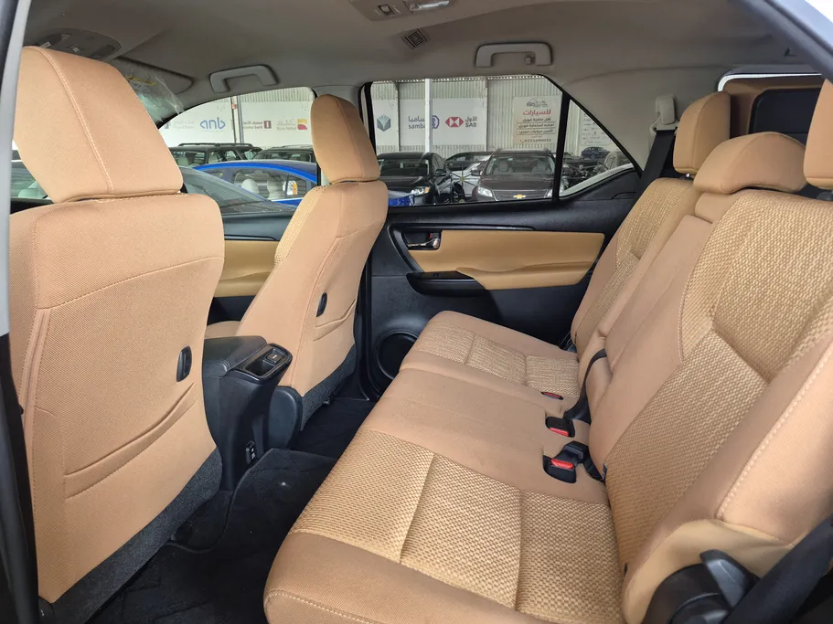 2020 Toyota Fortuner GX 