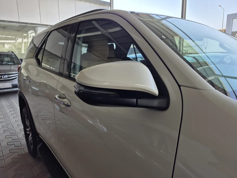 2020 Toyota Fortuner GX 