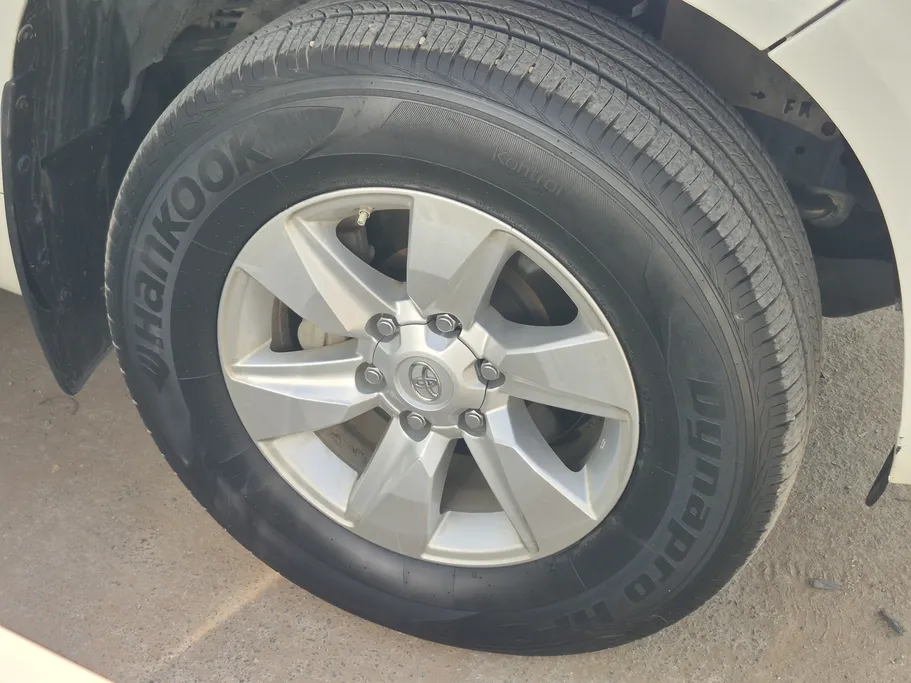 تويوتا برادو TXL 2023 