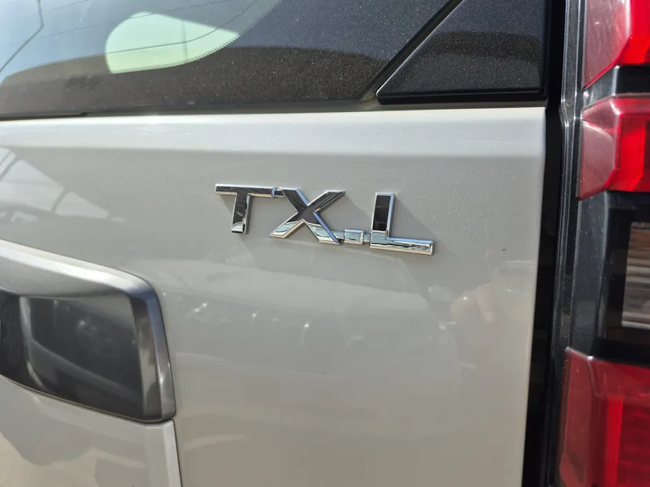 تويوتا برادو TXL 2023 