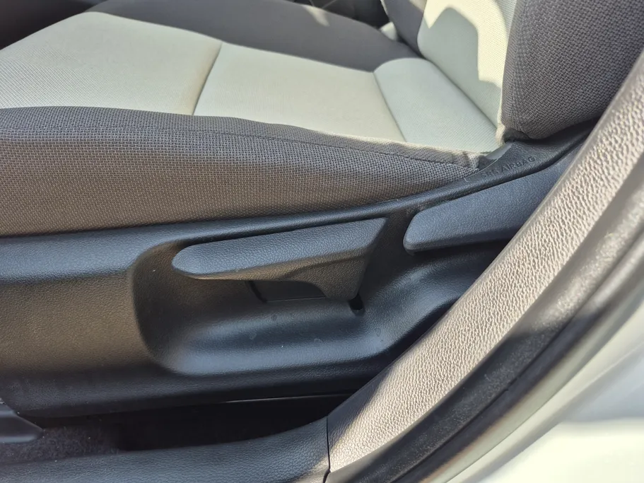 تويوتا كورولا XLI 2024 