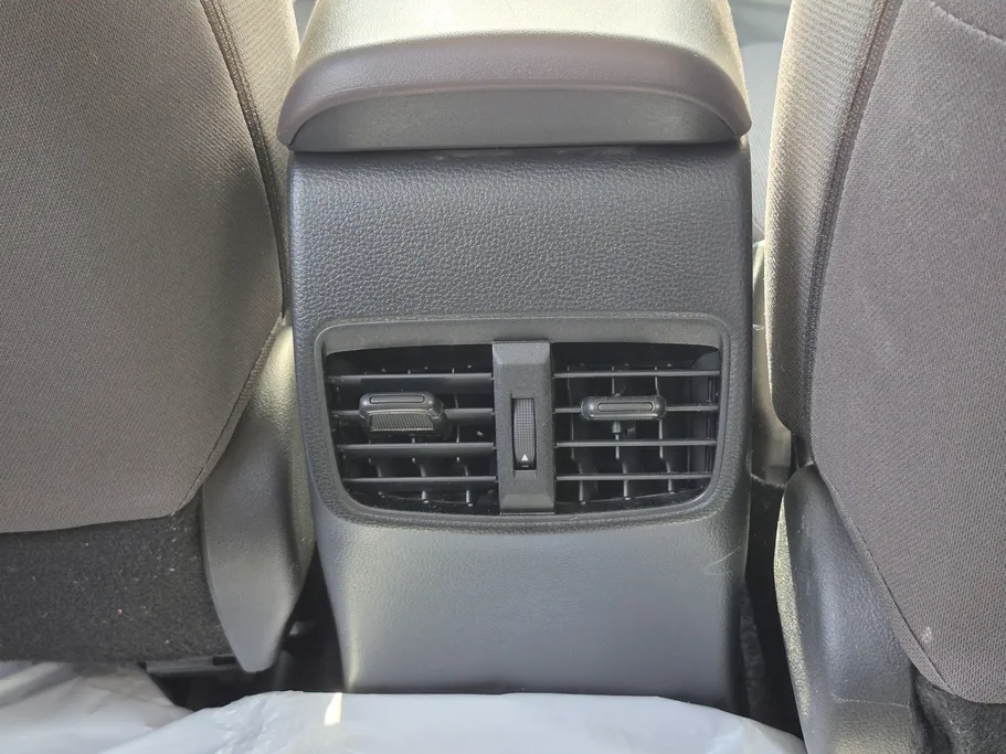 تويوتا كورولا XLI 2024 