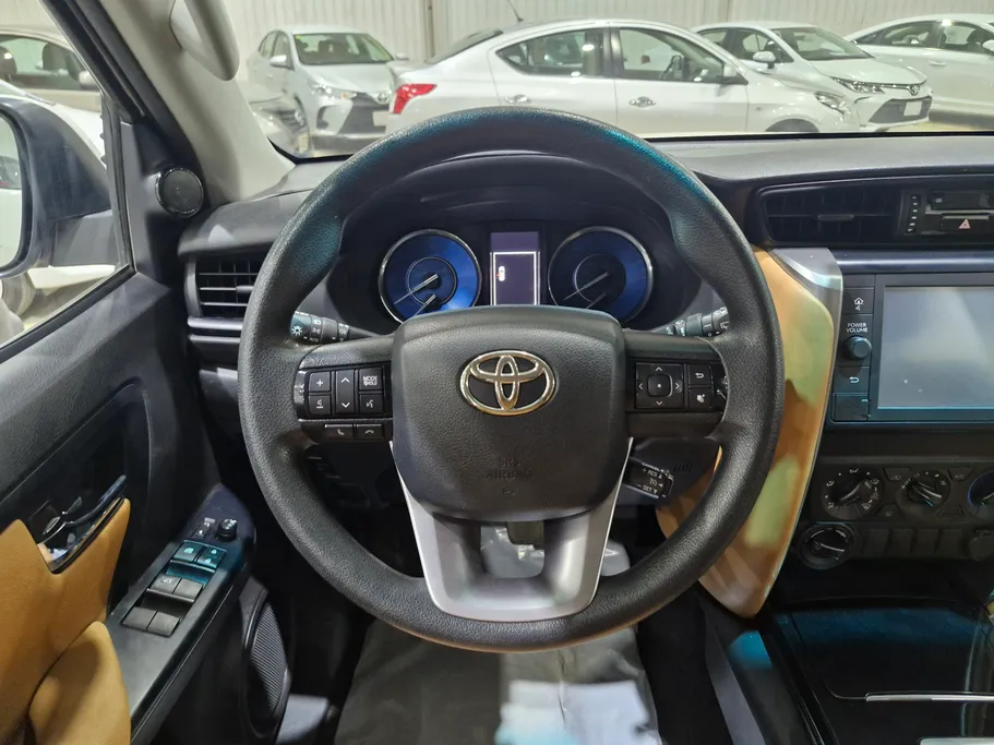 2022 Toyota Fortuner GX 