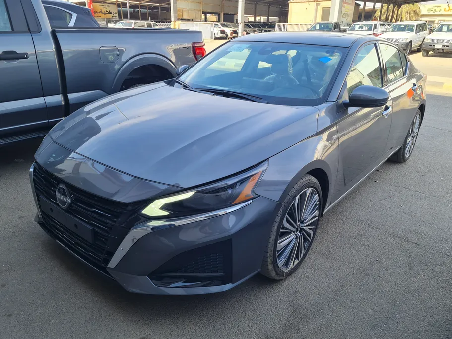 2026 Nissan Altima SV 