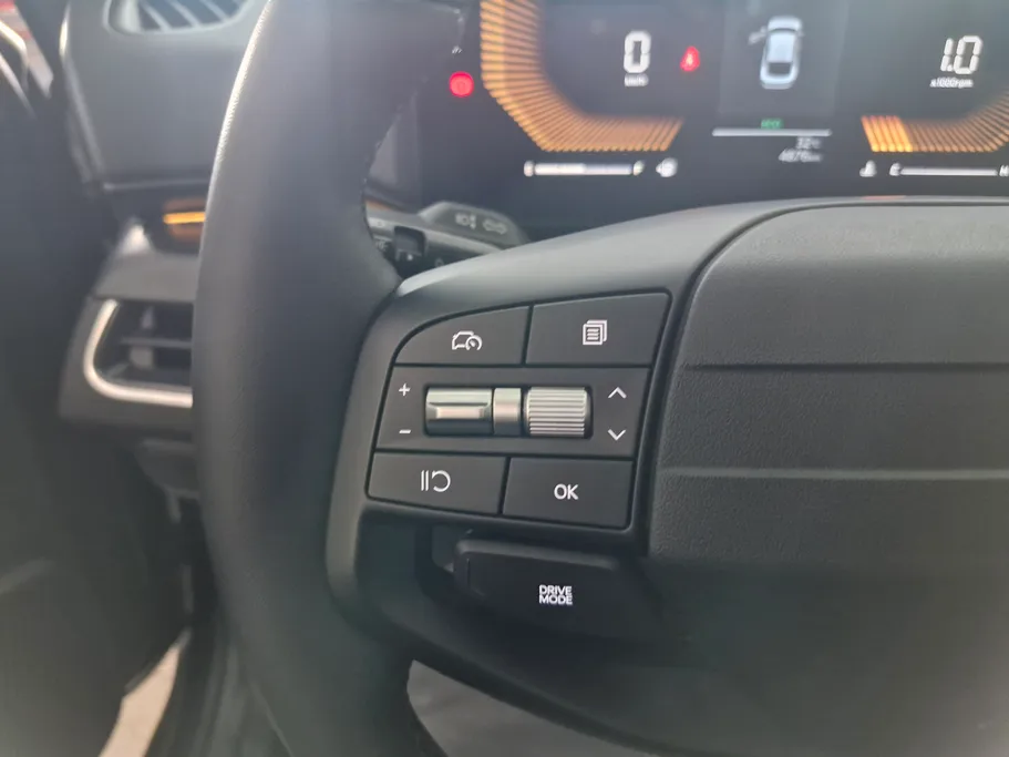 2026 Kia K4 GLS-Base 