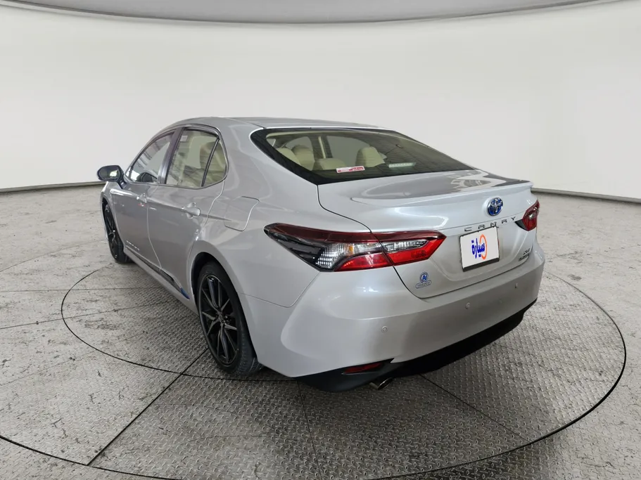 2024 Toyota Camry  GLE HEV  