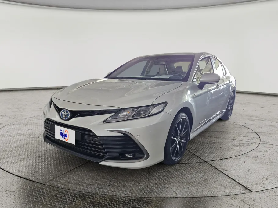 2024 Toyota Camry  GLE HEV  