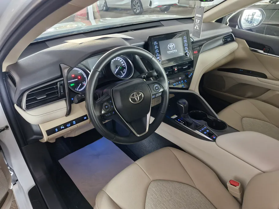 2024 Toyota Camry  GLE HEV  