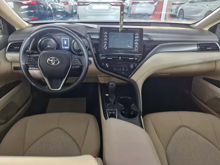 2024 Toyota Camry  GLE HEV  