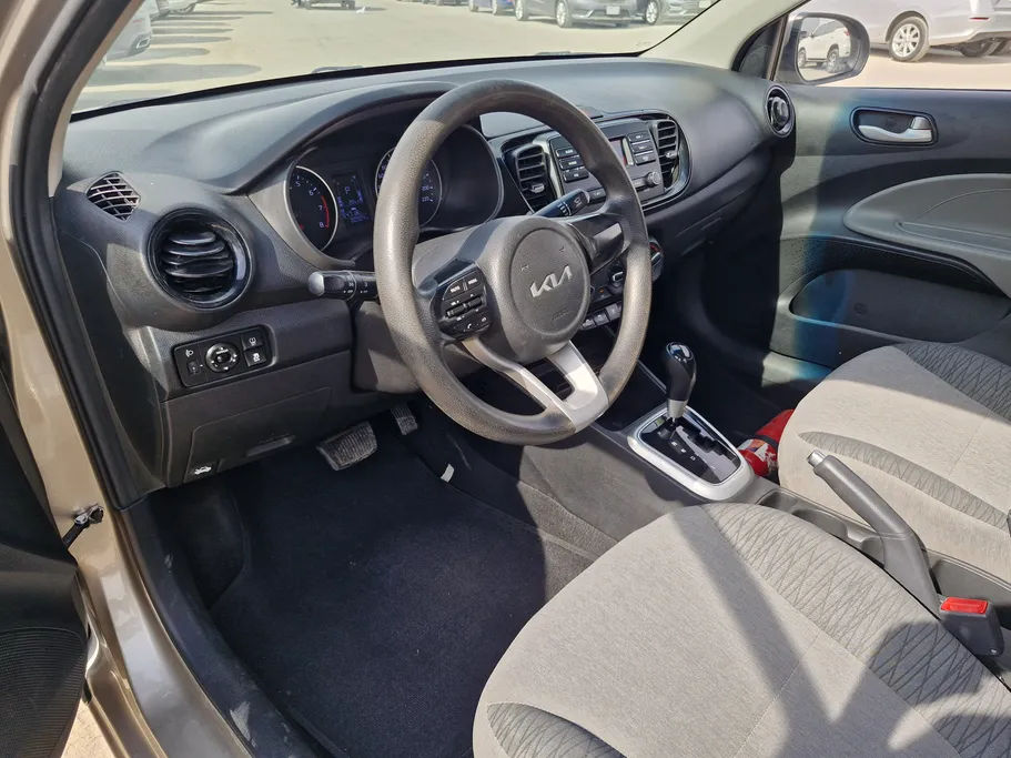 2023 Kia Pegas LX 