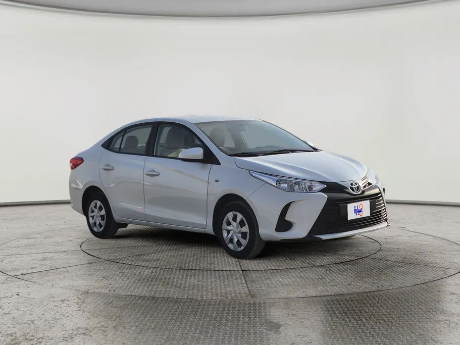 2021 Toyota Yaris  Y 