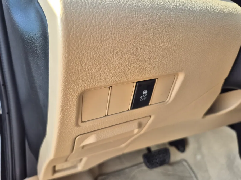 2021 Toyota Yaris  Y 