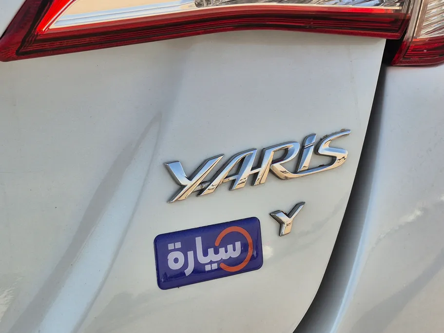 2021 Toyota Yaris  Y 