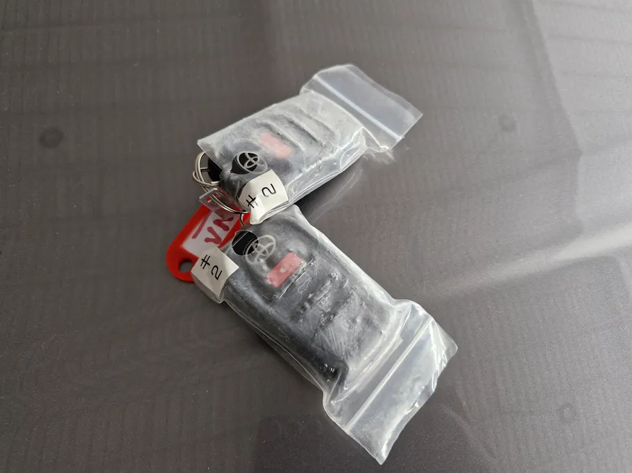 تويوتا كامري LE HEV 2025 