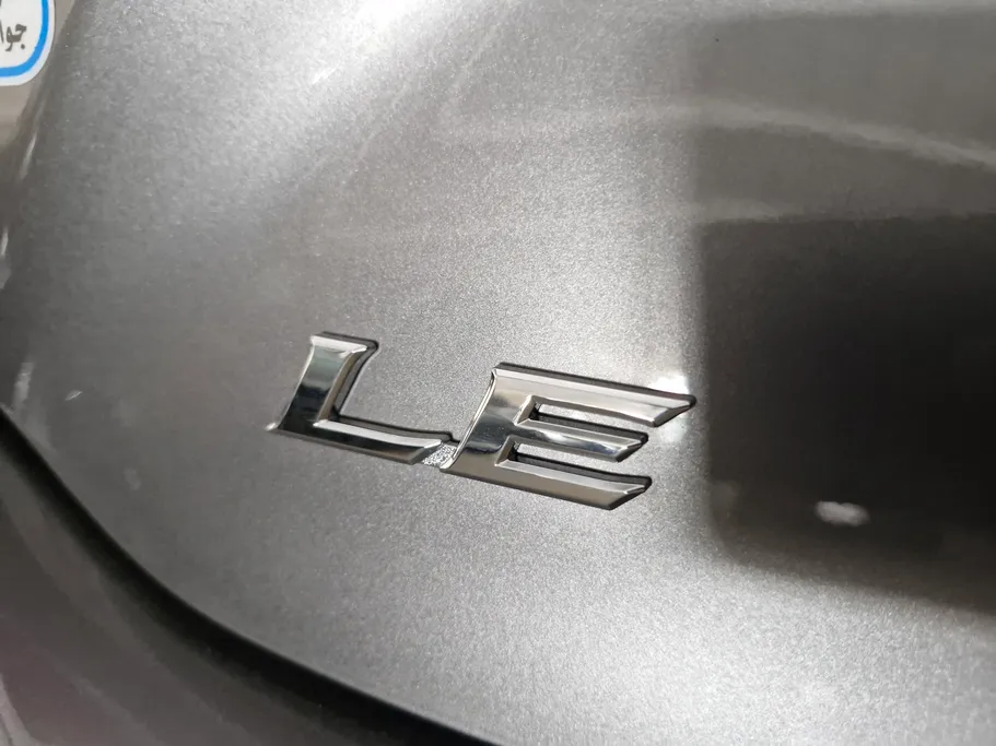 تويوتا كامري LE HEV 2025 