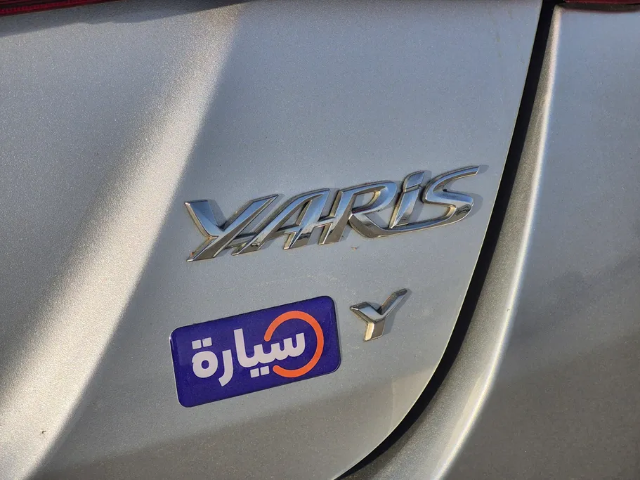 2022 Toyota Yaris  Y 