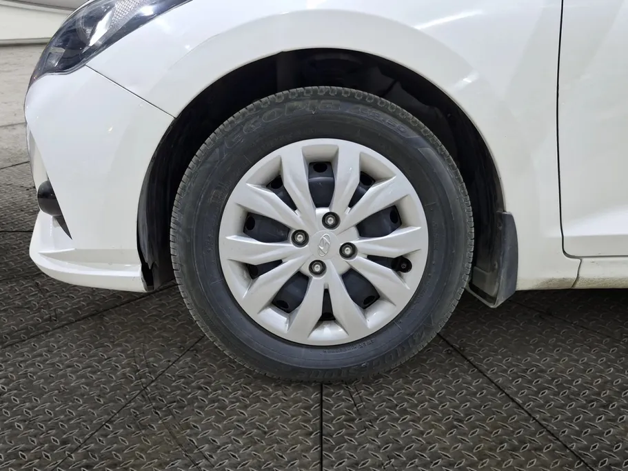 2023 Hyundai Accent Smart 