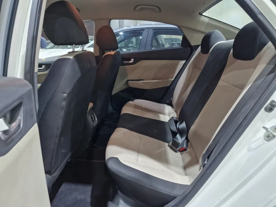 2023 Hyundai Accent Smart 