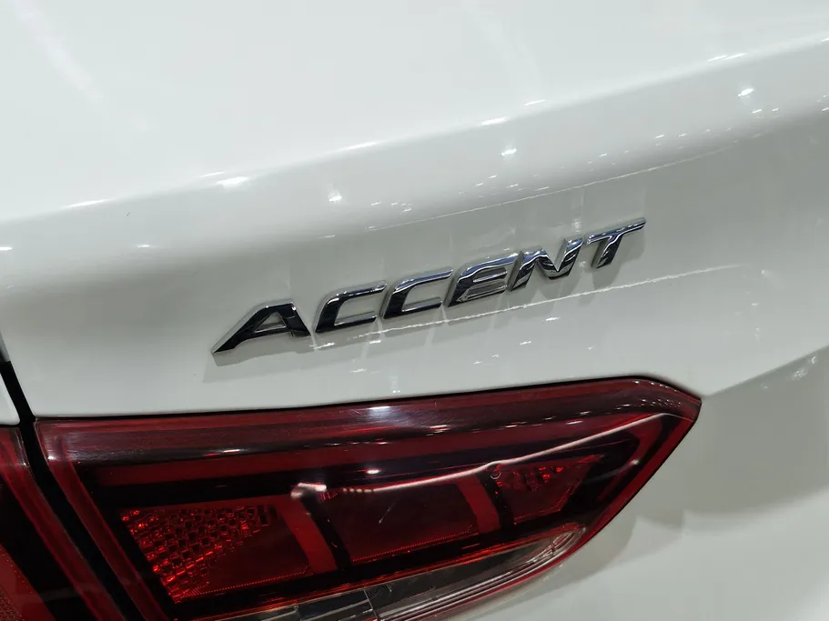 2023 Hyundai Accent Smart 