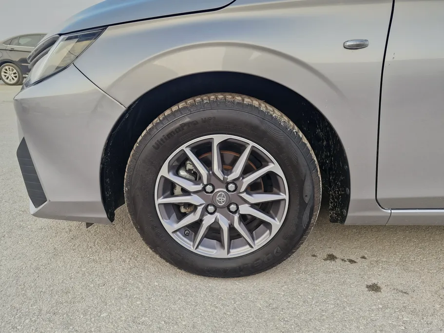 تويوتا يارس Y 2023 