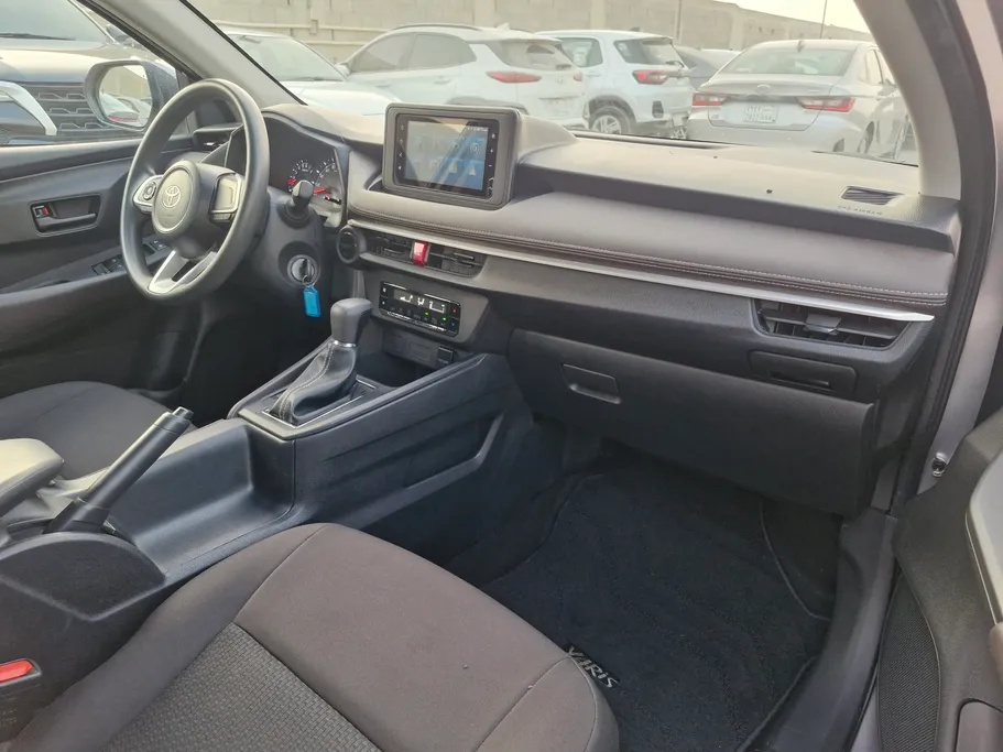 تويوتا يارس Y 2023 