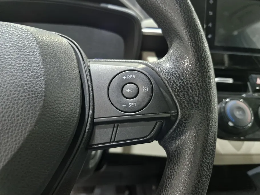 تويوتا كورولا XLI 2024 