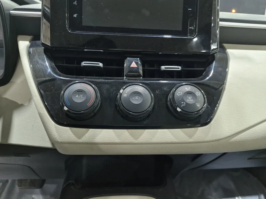 تويوتا كورولا XLI 2024 