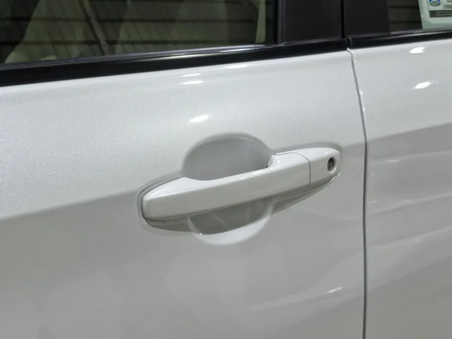 2023 Toyota Yaris  Y 