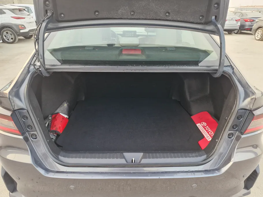 تويوتا يارس Y 2023 