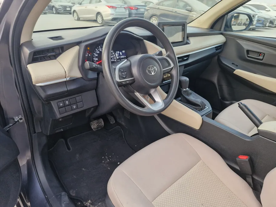 تويوتا يارس Y 2023 