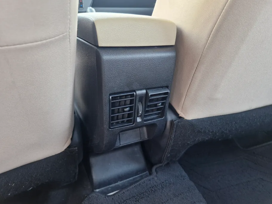 تويوتا يارس Y 2023 