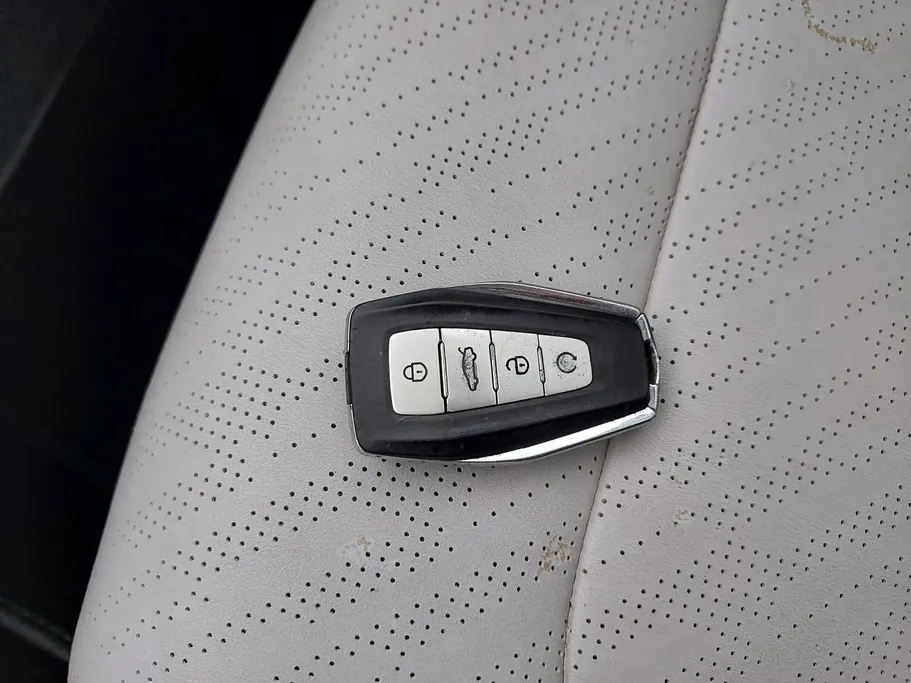 2023 Geely Emgrand GF 