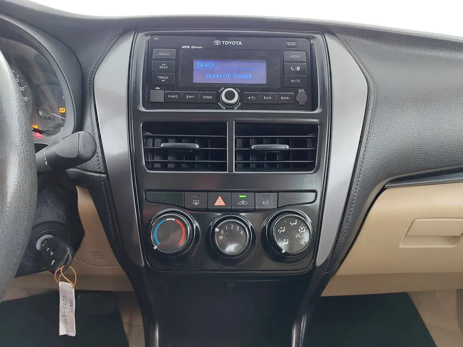 تويوتا يارس Y 2021 